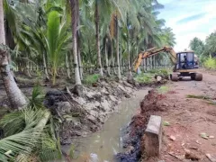 Antisipasi Banjir, Pemkot Singkawang Lakukan Normalisasi Parit - GenPI.co