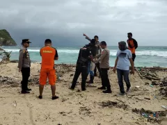 Pemancing Hilang di Laut Teluk Ujung Lombok Tengah - GenPI.co