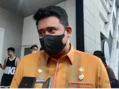 Bobby Nasution Minta Dukungan Agar Program UHC Lancar - GenPI.co JABAR