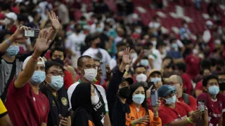 fans-timnas-indonesia-foto-aff-bzlj fans-timnas-indonesia-foto-aff-bzlj