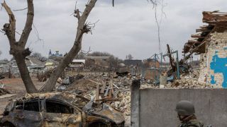 Rusia Beringas, Kota Strategis Ukraina Lysychansk Hancur Lebur - GenPI.co