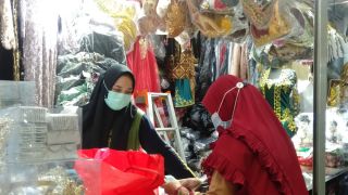 Curhat Para Pedagang Pasar Beringharjo Yogyakarta, Duh - GenPI.co