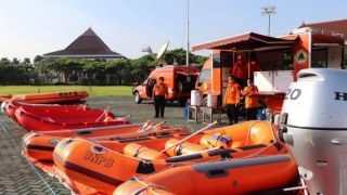 Antisipasi Banjir, BPBD Bekasi Siagakan 70 Personel dan 50 Perahu - GenPI.co JABAR