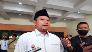 Uu Ruzhanul Ulum Siap Gantikan Ridwan Kamil Sebagai Gubernur Jawa Barat - GenPI.co JABAR