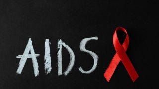 Waduh, Jumlah Pasien HIV/AIDS di Surabaya Tertinggi se-Jatim - GenPI.co JATIM