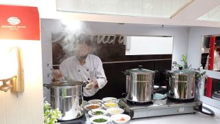 Surabaya Suites Hotel Hadirkan Belasan Menu Soto di Parade Soup - GenPI.co JATIM