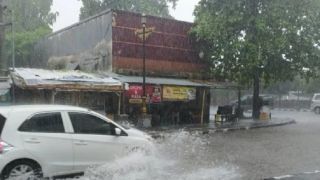 Waspada! BMKG Prakirakan Hujan Petir Guyur Mataram - GenPI.co NTB