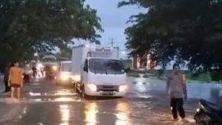 Logistik Dikirim untuk Warga Terdampak Banjir Sumbawa - GenPI.co NTB