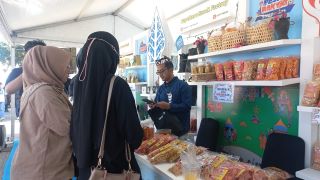 UMKM Pesta Rakyat Simpedes BRI Sukses Jadi Produsen Snack di Jawa Timur - GenPI.co NTB