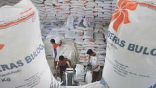 Warga Pekanbaru Keberatan Harga Beras Naik, Bahan Pokok Mahal - GenPI.co RIAU