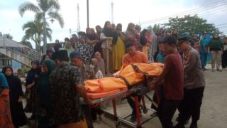Seorang Remaja Perempuan Tewas dalam Peristiwa Kebakaran di Kampar - GenPI.co RIAU