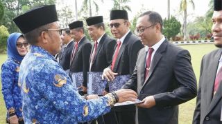 UHO Kendari Catat Rekor SK Guru Besar Terbanyak se-Indonesia - GenPI.co SULTRA