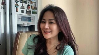 Hobi Nongkrong, Tante Ernie Makin Gendut dan Padat - GenPI.co SULTRA