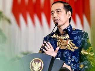 Heboh Flexing, Pejabat Dilarang Bukber, Harus Contoh Jokowi - GenPI.co JATIM