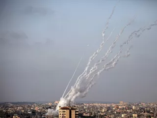 Hamas Tinjau Proposal Israel untuk Gencatan Senjata di Gaza - GenPI.co BANTEN