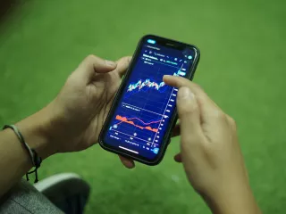 Minggu Ceria, Harga Kripto Bitcoin dan Ethereum Naik - GenPI.co JABAR