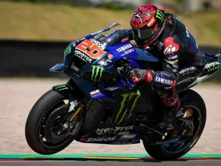 MotoGP 2023 Portugal di Depan Mata, Quartararo Singgung Mesin Yamaha - GenPI.co BALI