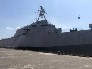 Kapal Perang Amerika Serikat Mendadak Sandar di Bali - GenPI.co JABAR