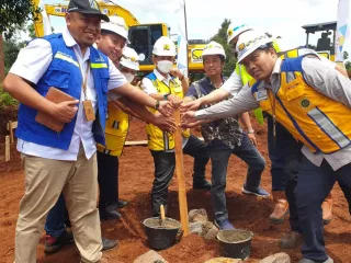 Kementerian PUPR Mulai Bangun 200 Rumah Khusus Korban Gempa Cianjur - GenPI.co BANTEN
