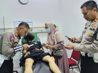 Pengendara Moge Tabrak Santri, Bukannya Menolong Malah Kabur - GenPI.co JABAR