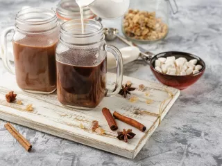 3 Manfaat Susu Cokelat, Minuman Lezat yang Menyehatkan Tubuh - GenPI.co