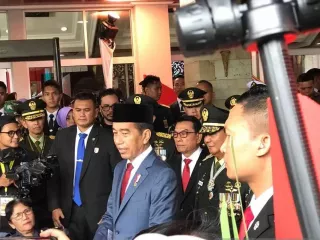 Isu Akan Terlibat di Pemerintahan Jika Prabowo Menang, Jokowi: Kok Tanya Saya - GenPI.co JABAR