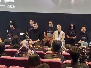 Syuting Film TAOL, Nicholas Saputra Rasakan Pengalaman Unik - GenPI.co KALTIM