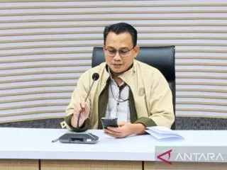 KPK Ogah Terima Surat Absen Bupati Sidoarjo Ahmad Muhdlor Ali - GenPI.co JATIM