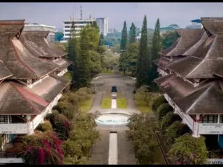 Mahasiswinya Ditangkap karena Meme Presiden, ITB Koordinasi Ikatan Orang Tua - GenPI.co