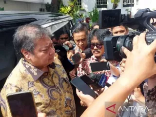 Pilkada 2024, Airlangga Hartarto: Ridwan Kamil Akan Dengar Pertimbangan Golkar - GenPI.co