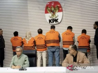 OTT KPK! Kadis PUPR dan 3 Anggota DPRD OKU Jadi Tersangka Suap - GenPI.co