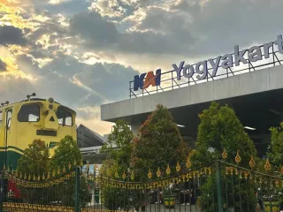 Banyak Momen Libur pada Mei, Daop 6 Yogyakarta Jalankan KA Tambahan - GenPI.co