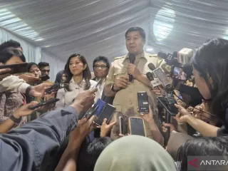 Meutya Hafid Bakal Minta Penjelasan World App soal Scan Retina Warga - GenPI.co JATIM