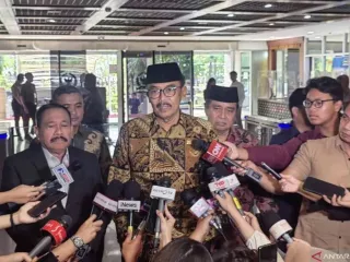Soal Pelaporan Terhadap Ahmad Dhani, MKD DPR RI: Kami Sudah Periksa Pengadu - GenPI.co JATIM