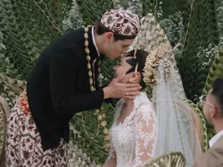 Luna Maya Menikah, Raffi Ahmad Teringat Awal Kerja Bareng Maxime Bouttier - GenPI.co