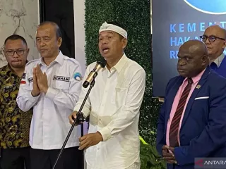 Dedi Mulyadi Pastikan Tak Ada Syarat Vasektomi untuk Dapat Bansos, Tapi Menganjurkan - GenPI.co BANTEN