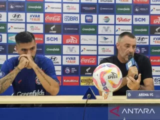 Kalah Telak dari Persik, Arema FC Ingin Ngotot Lawan PSBS dan Semen Padang - GenPI.co JATIM