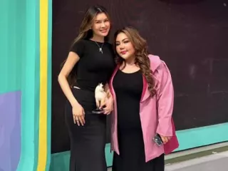 Anaknya Diklaim Revelino, Lisa Mariana: Dia Halusinasi - GenPI.co JATIM