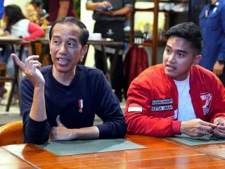 Aspirasi Kader Dengungkan Jokowi Jadi Ketum PSI, Pengurus Ajak Berdoa - GenPI.co JATIM