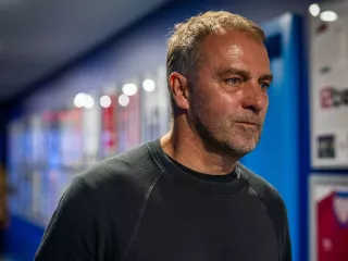 Barcelona Juara LaLiga Spanyol 2024/25, Hansi Flick: Kami Seperti Keluarga - GenPI.co JOGJA