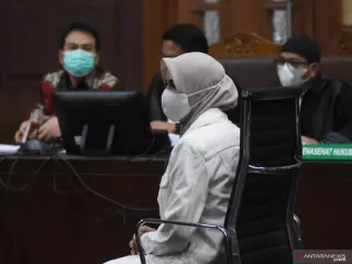 Geledah Rumah Kasus Suap Eks Bupati Kuker, KPK Sita Rp788 Juta hingga 41.300 Dolar AS - GenPI.co