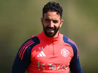 Ruben Amorim Dikritik Habis-habisan, Rio Ferdinand Pasang Badan - GenPI.co JATENG