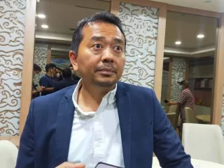 DPR RI Desak Pemerintah Cari Solusi Keluhan Sopir Truk soal Kebijakan ODOL - GenPI.co