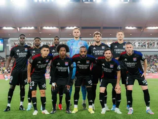 Utang Menumpuk, Olympique Lyon Terdegradasi ke Ligue 2 Prancis - GenPI.co