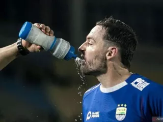 Marc Klok Antusias Sambut Tantangan, Ingin Persib Bandung Kompetitif di Asia - GenPI.co