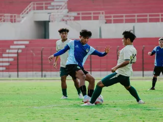 PSIM Yogyakarta Gelar Uji Coba, Lini Pertahanan Masih Jadi Catatan - GenPI.co