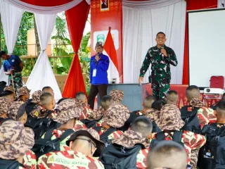 Retret Laskar Pandu Satria Bangkitkan Semangat Nasionalisme Pelajar Sumsel - GenPI.co JATENG