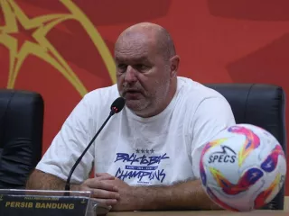 Persib Bandung Dibungkam Port FC, Bojan Hodak Senang - GenPI.co JATIM