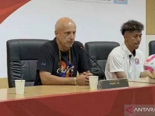 Hajar Persib Bandung di Piala Presiden 2025, Pelatih Port FC Puas - GenPI.co