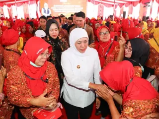 Khofifah Segera Diperiksa, KPK: Lokasi Bukan Masalah, Esensi Pemeriksaan yang Utama - GenPI.co BANTEN